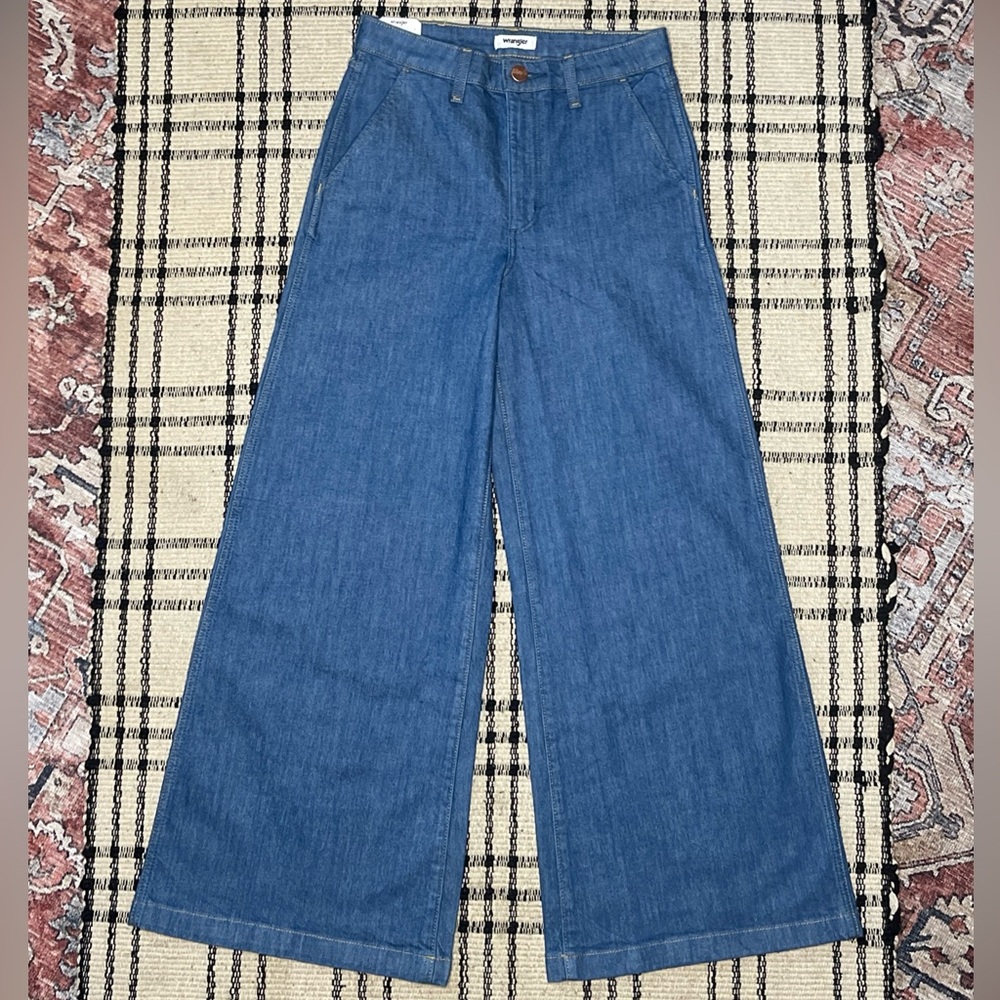 Wrangler High-Rise Flare Wide Leg Trouser Stretch Denim Jeans NWT